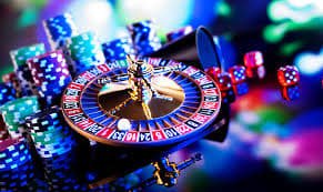 Pemain menikmati layanan sportsbook dan live casino rajawd di perangkat mobile